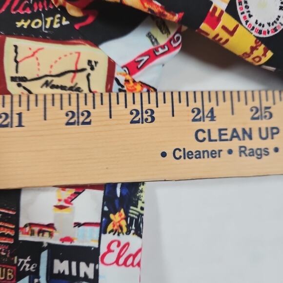 Vintage Caesars Entertainment Old Las Vegas Button Up Hawaiian Shirt Sz Medium - Picture 4 of 7